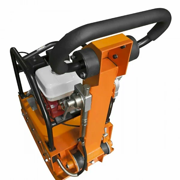 Виброплита реверсивная GROST VH 160CR (148кг) — изображение 2